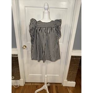 Who What Wear Sidewalk Stripe Top. Size XL